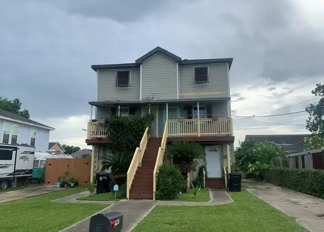 Property at 6126 Baccich St, New Orleans, LA, 70122, 2 beds, 1.5 baths, [object Object]