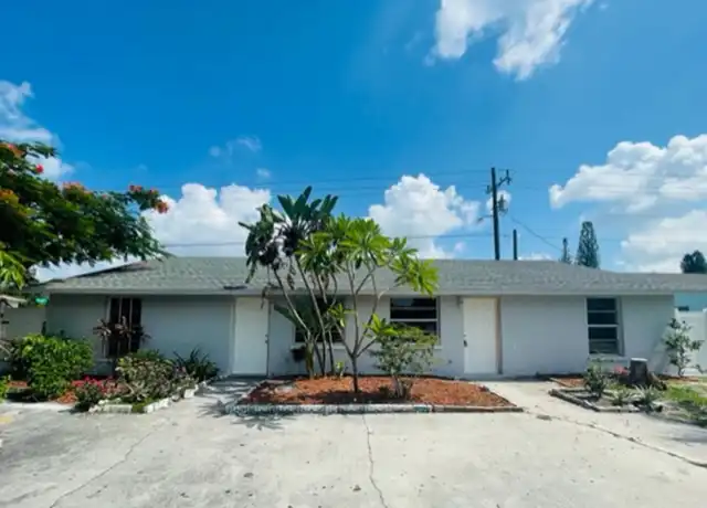 Property at 5703 9th Street Cir E, Bradenton, FL, 34203, 3 beds, 2 baths, [object Object]
