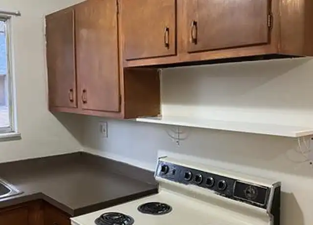 Property at 1430 N James H McGee Blvd Unit 8, Dayton, OH, 45402, 1 bed, 1 bath, [object Object]