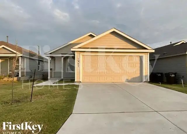 Property at 1347 White Willow, New Braunfels, TX, 78130, 4 beds, 2 baths, [object Object]