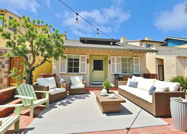 Property at 25 9th St, Hermosa Beach, CA, 90254, 2 beds, 1 bath, [object Object]