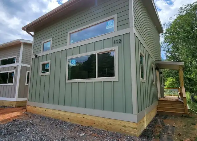 Property at 102 Eastville Rd, Asheville, NC, 28805, 3 beds, 2.5 baths, [object Object]