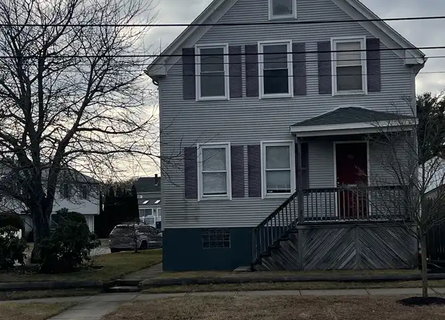 Property at 391 Rockdale Ave, New Bedford, MA, 02740, 2 beds, 1 bath, [object Object]