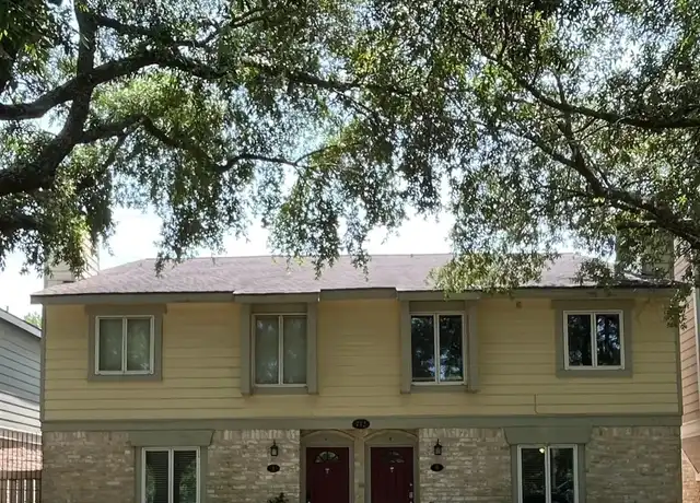 Property at 732 Memorial Mews St Unit B, Houston, TX, 77079, 2 beds, 2 baths, [object Object]