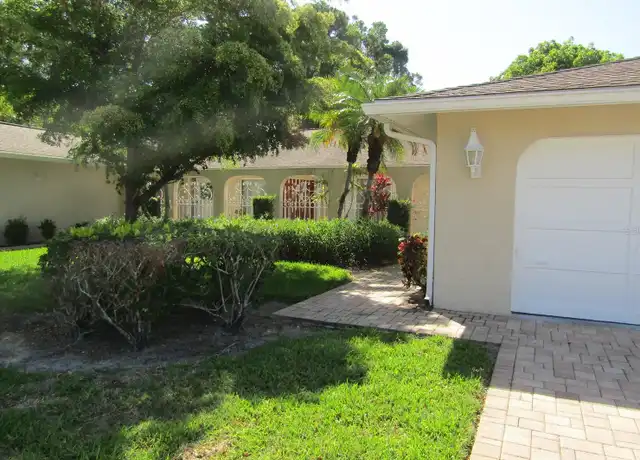 Property at 5270 Villa Majorca Ct #23, Sarasota, FL, 34235, 2 beds, 2 baths, [object Object]