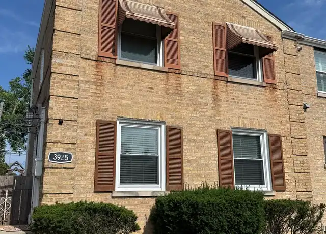 Property at 3925 N Pacific Ave, Chicago, IL, 60634, 2 beds, 1 bath, [object Object]