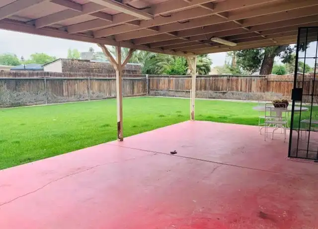 Property at 3201 Earnest Ct, Bakersfield, CA, 93304, 3 beds, 2 baths, [object Object]