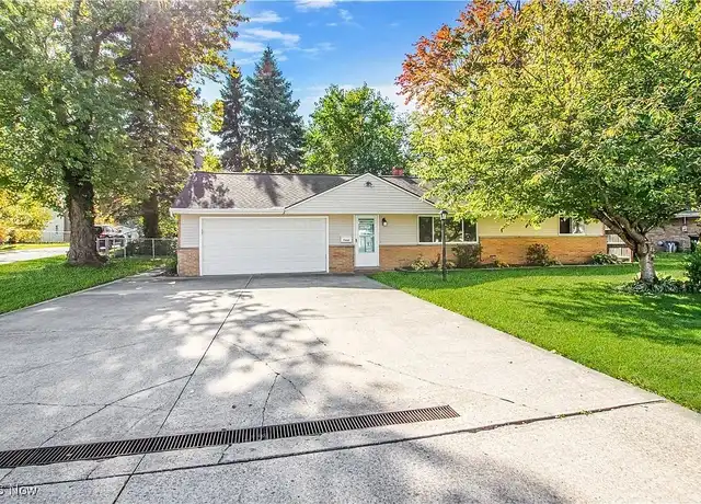 Property at 7660 Holly Dr, Mentor on the Lake, OH, 44060, 3 beds, 1 bath, [object Object]