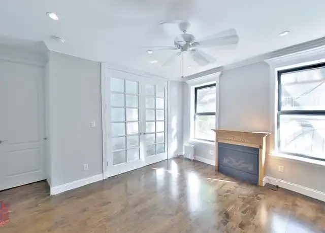 Property at 346 E 18th St Unit 1C, New York, NY, 10003, 3 beds, 2 baths, [object Object]