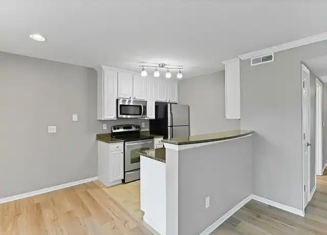 Property at 3419 Heritage Glen Dr, Grove City, OH, 43123, 1-2 bed, 1 bath, [object Object]