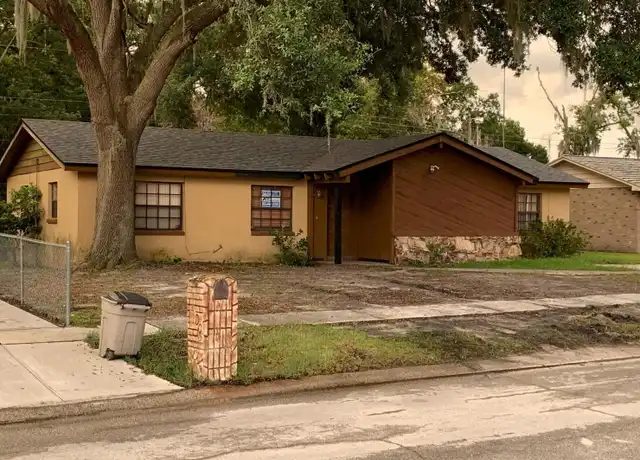Property at 709 Ponderosa Dr E, Lakeland, FL, 33810, 3 beds, 2 baths, [object Object]