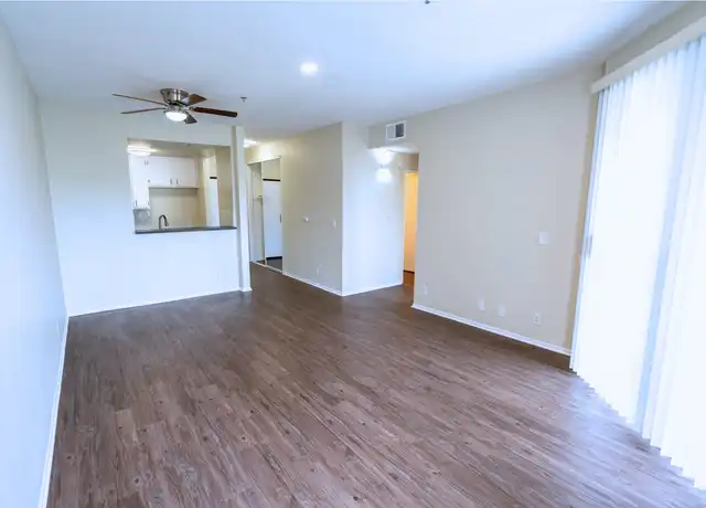 Property at 845 S Kingsley Dr Unit 304, Los Angeles, CA, 90005, 2 beds, 2 baths, [object Object]