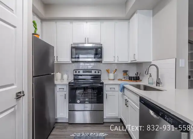 Property at 11000 Shadow Creek Pkwy Unit 28T, Pearland, TX, 77584, 2 beds, 2 baths, [object Object]