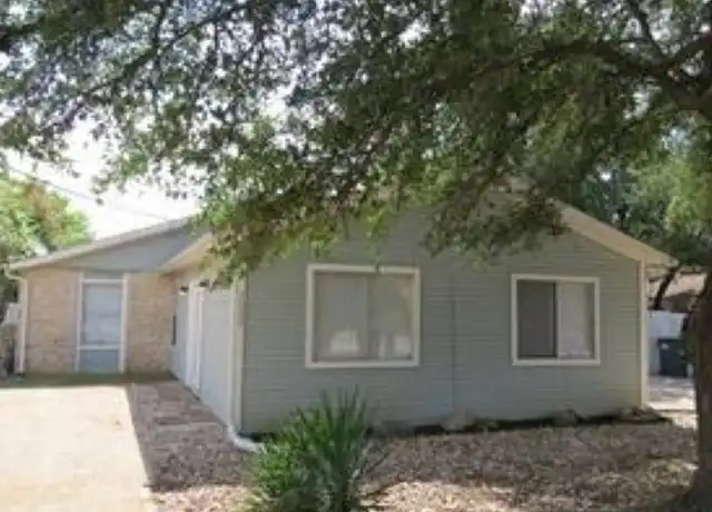 Property at 2600 S Bagdad Rd Apt A, Leander, TX, 78641, 4 beds, 2 baths, [object Object]