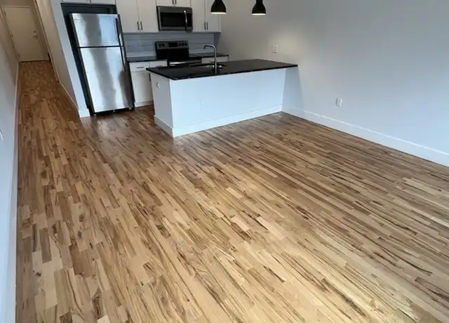 Property at 800 W Cary St, Richmond, VA, 23284, 1 bed, 1 bath, [object Object]