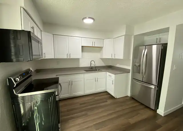 Property at 6814 N 44th Ave #2, Glendale, AZ, 85301, 2 beds, 1.5 baths, [object Object]