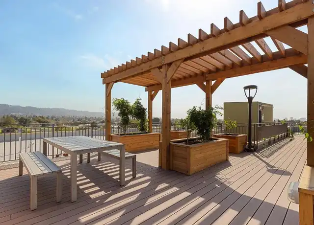 Property at 2747 San Pablo Ave Unit LW1, Berkeley, CA, 94702, 1 bed, 1 bath, [object Object]