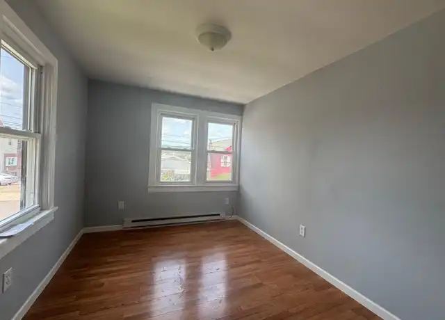 Property at 51 Lee Park Ave, Wilkes-Barre, PA, 18706, 1 bed, 1 bath, [object Object]