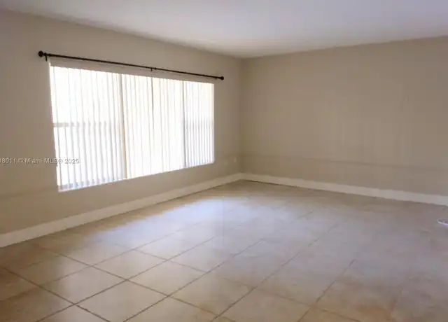 Property at 10001 W Bay Harbor Dr #204, Bay Harbor Islands, FL, 33154, 1 bed, 1 bath, [object Object]
