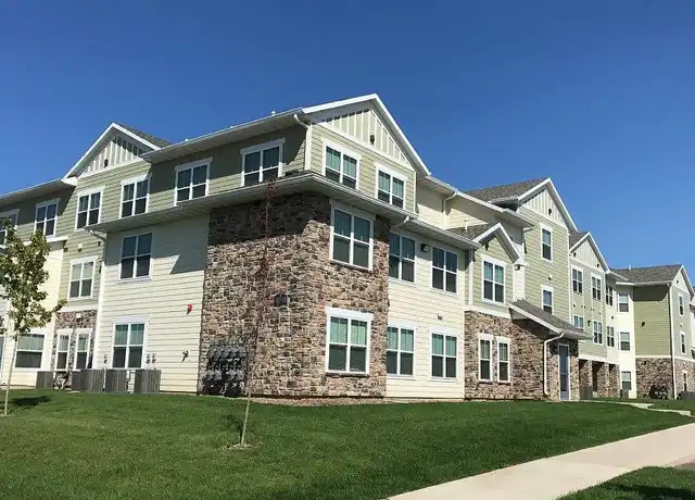 Property at Chasing Willows II Apartments - 4940 E 54th St, Sioux Falls, SD, 57110, 1 bed, 1 bath, [object Object]