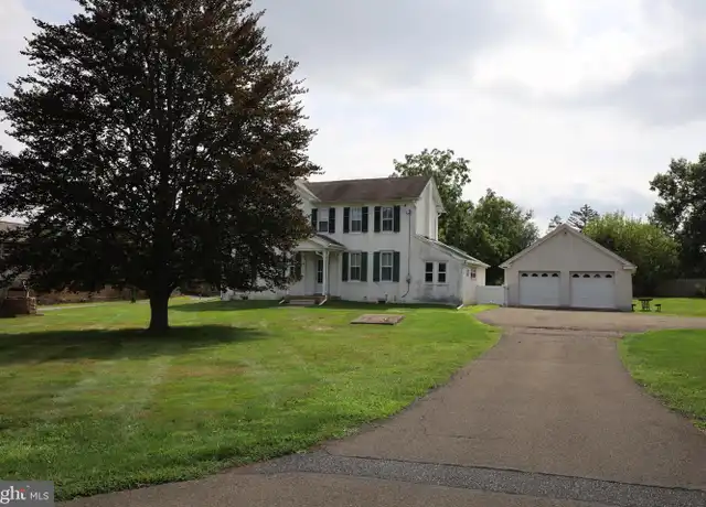 Property at 3244 Skippack Pike, Lansdale, PA, 19446, 3 beds, 2.5 baths, [object Object]