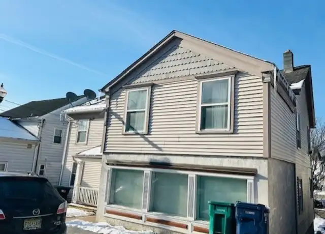 Property at 89 Main St Unit 2, Sussex, NJ, 07461, 3 beds, 1.5 baths, [object Object]