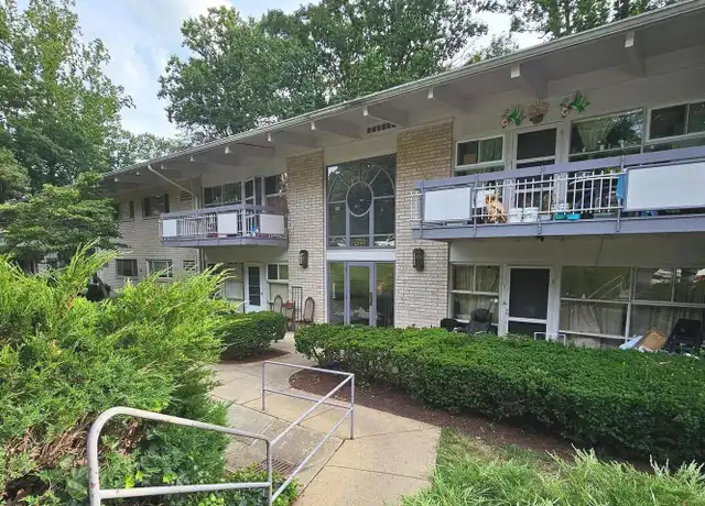 Property at 7723 Donnybrook Ct #6, Annandale, VA, 22003, 2 beds, 1 bath, [object Object]