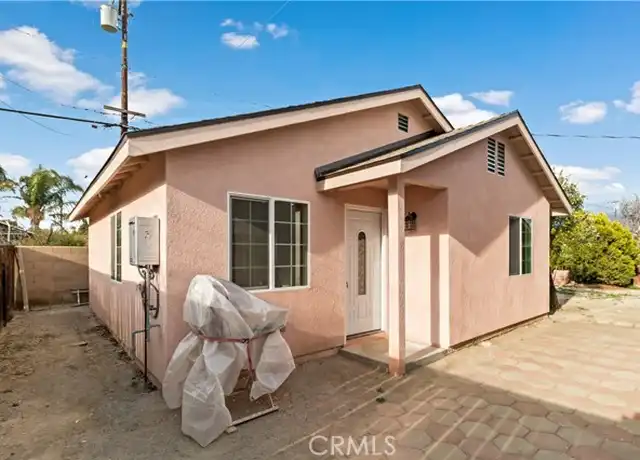Property at 408 W Paisley Ave Unit B, Hemet, CA, 92543, 2 beds, 1 bath, [object Object]