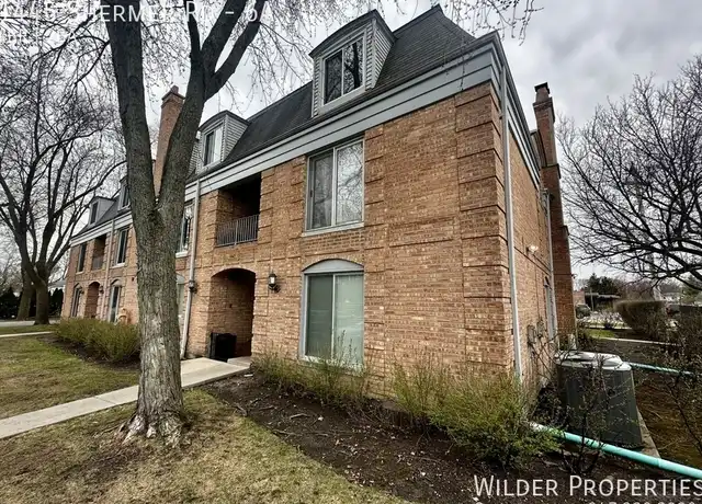 Property at 1445 Shermer Rd Unit 6A, Northbrook, IL, 60062, 4 beds, 2 baths, [object Object]