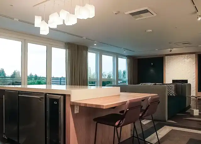 Property at Bogtown Flats - 9039 Greenwood Ave N, Seattle, WA, 98103, 1 bed, 1 bath, [object Object]