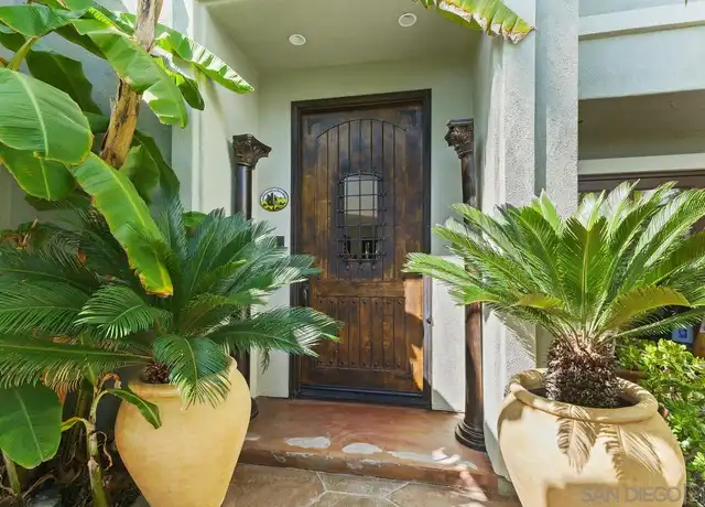 Property at 633 Fern Gln, La Jolla, CA, 92037, 2 beds, 2.5 baths, [object Object]