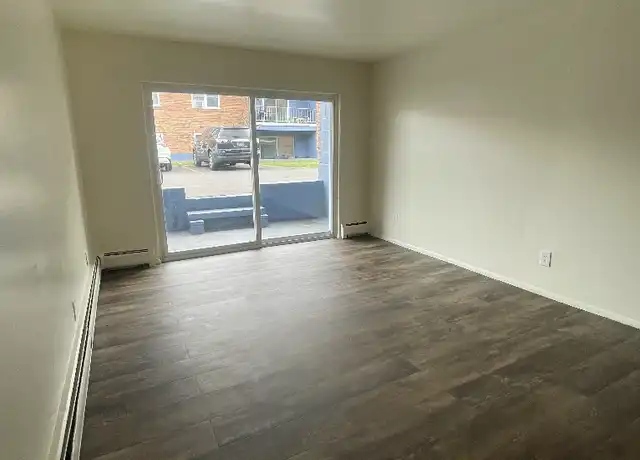 Property at 2934 Grasselli Ave Unit 3, Cincinnati, OH, 45211, 1 bed, 1 bath, [object Object]