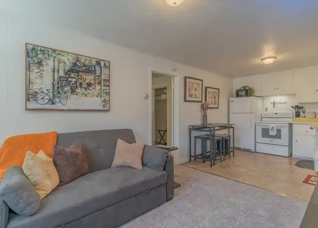 Property at 7 Marietta Ave Unit 4, Fairbanks, AK, 99701, 1 bed, 1 bath, [object Object]