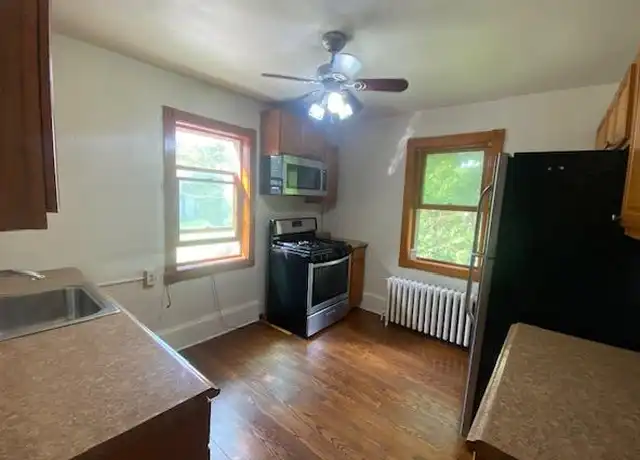 Property at 72 N Liberty Dr Unit 2, Stony Point, NY, 10980, 3 beds, 1.5 baths, [object Object]