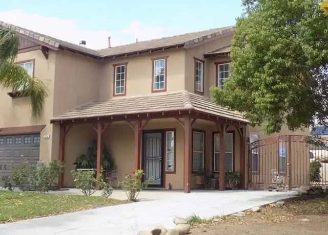 Property at 726 Myrtle Ave, Perris, CA, 92571, 5 beds, 3.5 baths, [object Object]
