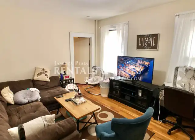 Property at 5 Glen Rd Unit 101, Jamaica Plain, MA, 02130, 2 beds, 1 bath, [object Object]