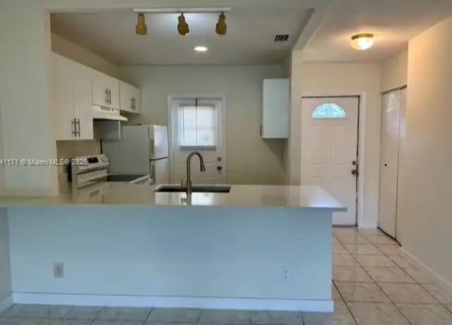 Property at 5001 W Oakland Park Blvd #109, Lauderdale Lakes, FL, 33313, 2 beds, 2 baths, [object Object]