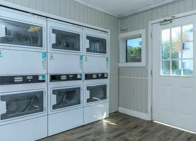 Property at Villas At Braeburn - 9600 Braes Bayou Dr, Houston, TX, 77074, 1 bed, 1 bath, [object Object]