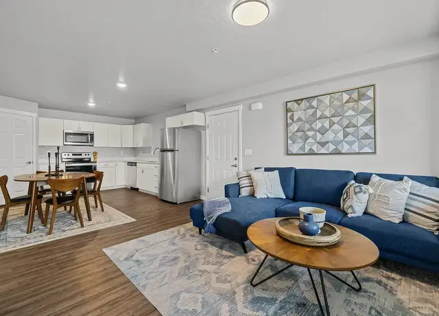 Photo of 597 N Maple Grove Rd, Boise, ID 83704
