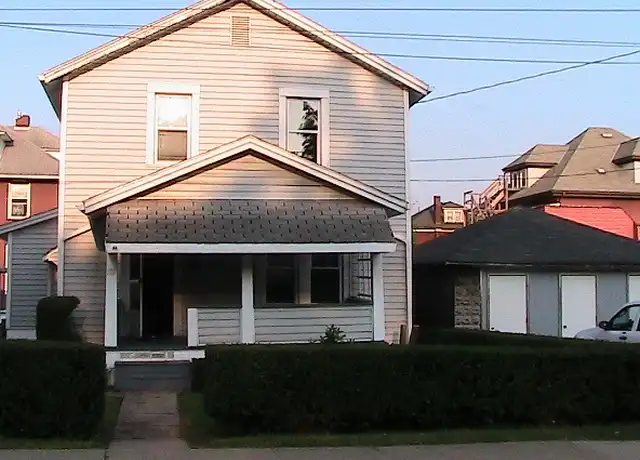 Property at 127 S 8th St Unit 127, Indiana, PA, 15701, 5 beds, 1 bath, [object Object]