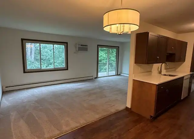 Property at 5220 Interlachen Blvd Unit 6, Minneapolis, MN, 55436, 2 beds, 2 baths, [object Object]