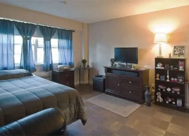 Property at 40R Highland Ave Unit 1, Salem, MA, 01970, 0 beds, 1 bath, [object Object]