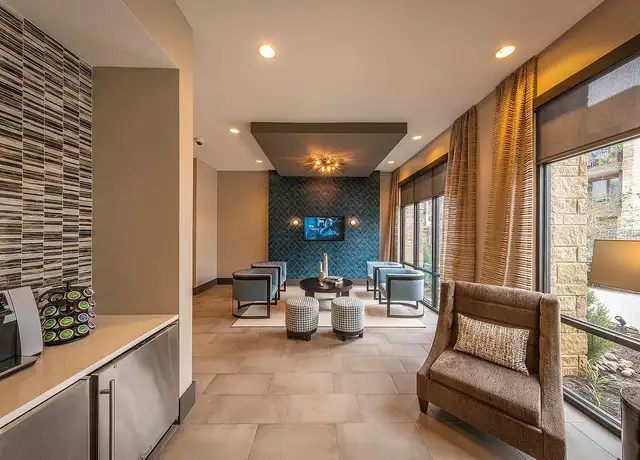 Photo of 3535 Bluffs Ln, Grapevine, TX 76051