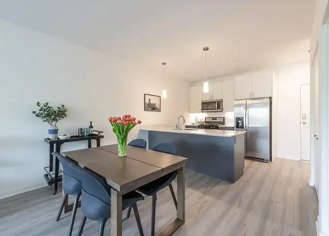 Property at 10 North Main - 10 N Main St, Mt Prospect, IL, 60056, 0 beds, 1 bath, [object Object]