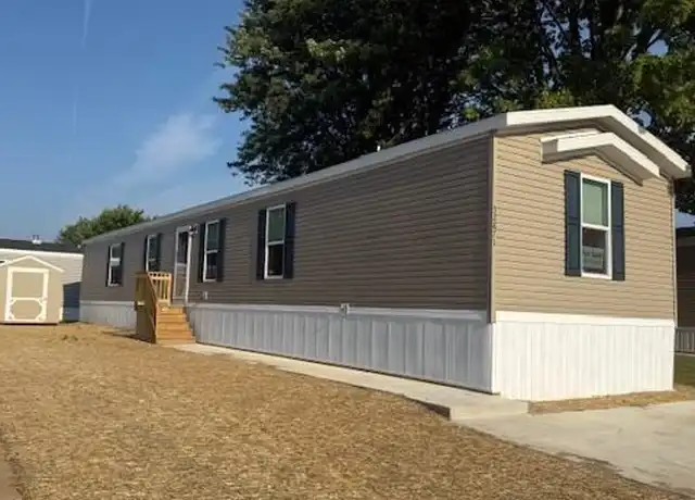Property at 52871 N Zacharias Ct Unit 161, Chesterfield, MI, 48051, 3 beds, 2 baths, [object Object]