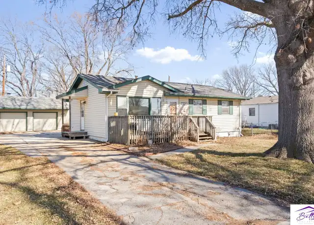 Property at 204 Shamrock Rd, Gretna, NE, 68028, 4 beds, 2 baths, [object Object]