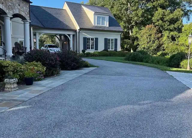 Property at 10601 Red Barn Ln, Potomac, MD, 20854, 1 bed, 1 bath, [object Object]