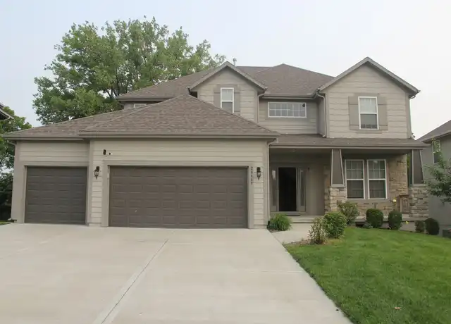Property at 20469 W 108th St, Olathe, KS, 66061, 5 beds, 4 baths, [object Object]