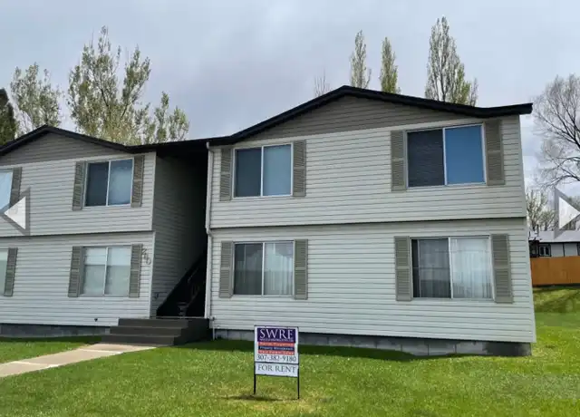 Property at 260 Shoshone Ave Unit A, Green River, WY, 82935, 2 beds, 1 bath, [object Object]