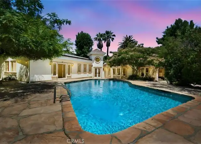 Property at 18930 Wells Dr, Tarzana, CA, 91356, 5 beds, 5 baths, [object Object]